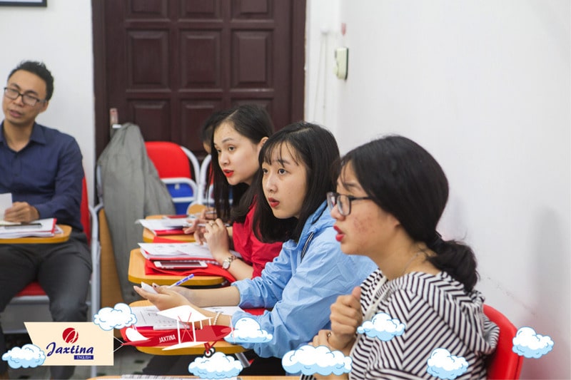 khai giảng tại jaxtina chiến thắng
