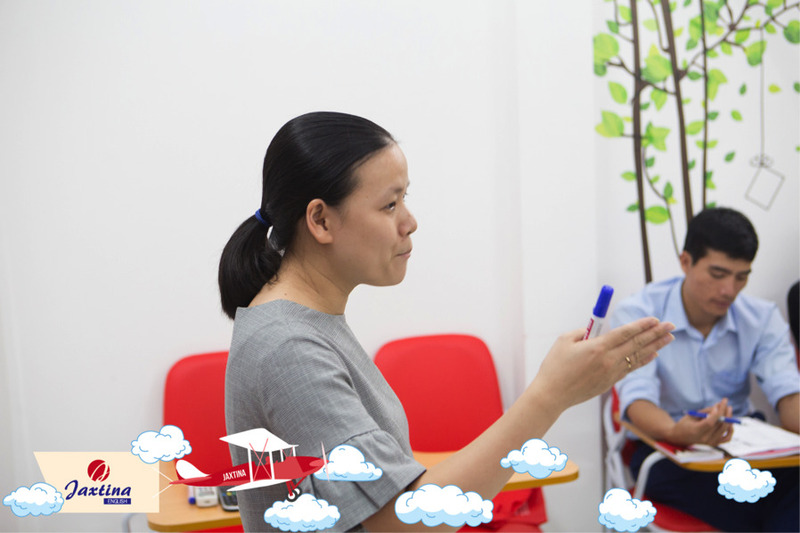 khai giảng tại jaxtina chiến thắng