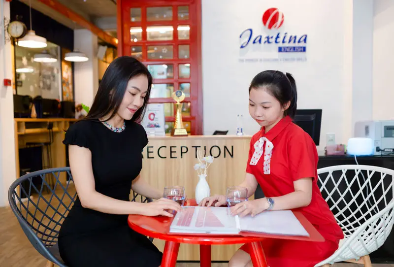 Doanh nhân Phạm Thị Kim Dung lựa chọn Jaxtina để nâng cao trình độ Tiếng Anh