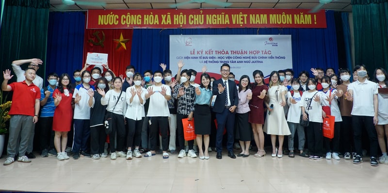 ký kết hợp với tác học viện bưu chính