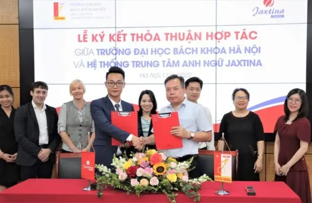 Jaxtina ký kết hợp tác với Đại học Bách khoa Hà Nội đào tạo Tiếng Anh cho sinh viên