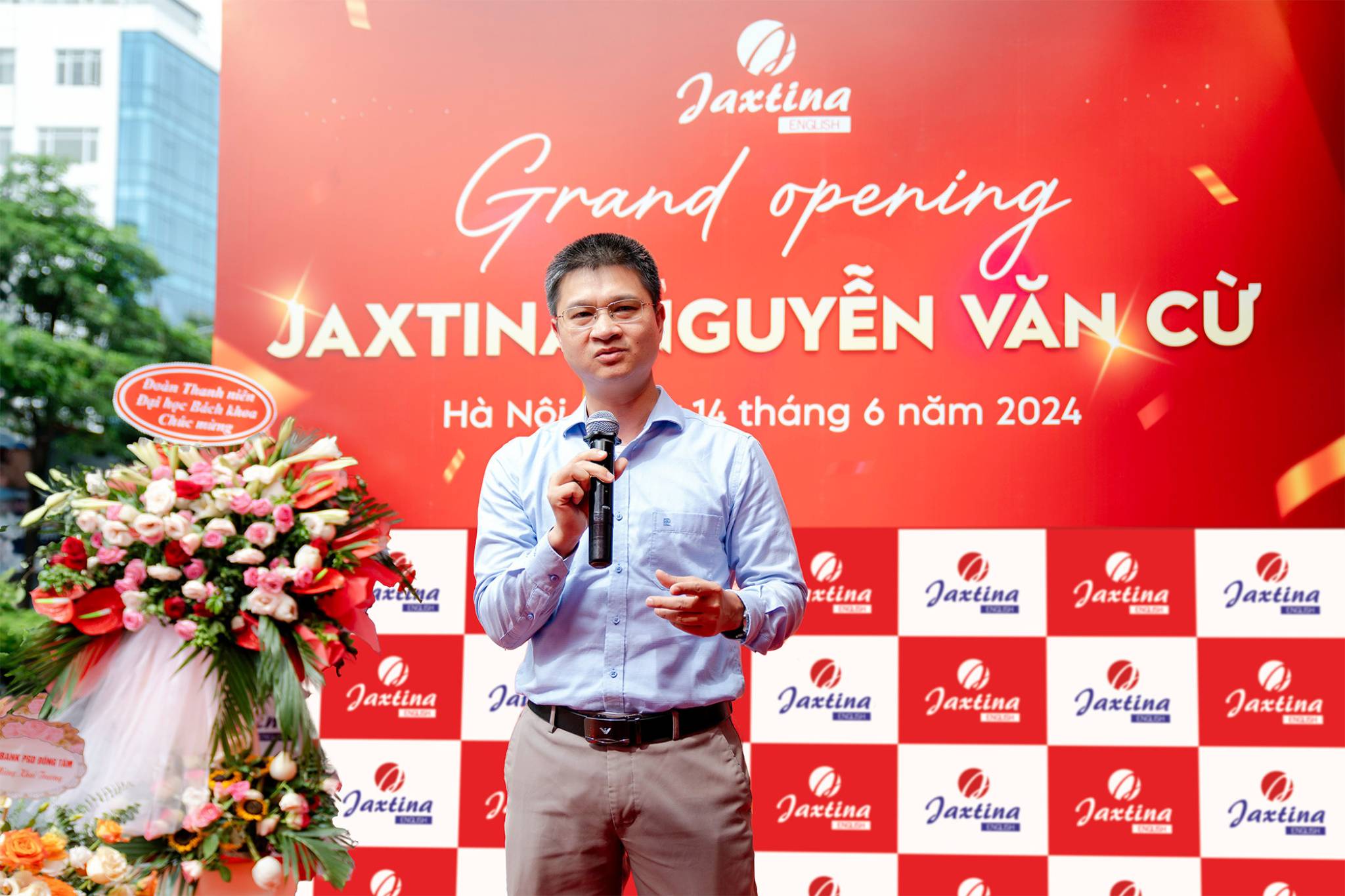 Phó Cục trưởng Cục Công nghệ thông tin (Bộ Giáo dục và Đào tạo) đặc biệt góp mặt tại lễ khai trương Jaxtina cơ sở thứ 16