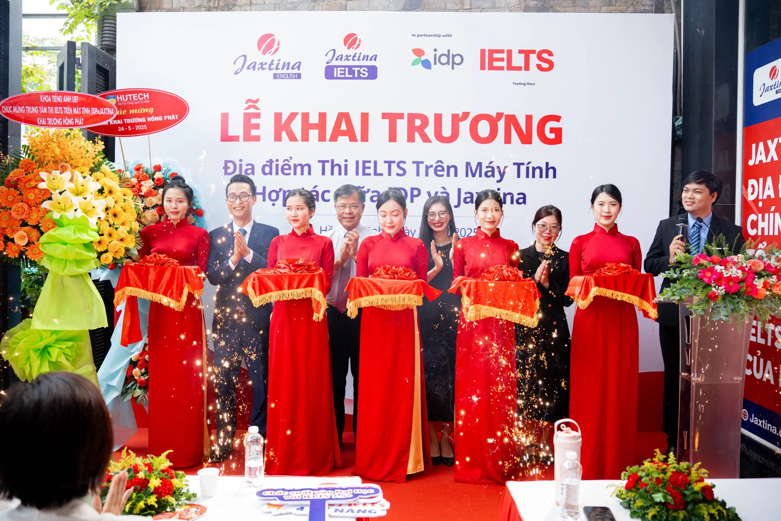 Jaxtina hợp tác chiến lược cùng IDP ra mắt địa điểm thi IELTS trên máy tính đạt chuẩn quốc